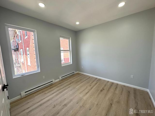 1109 W State Street 3, Trenton, NJ 08618