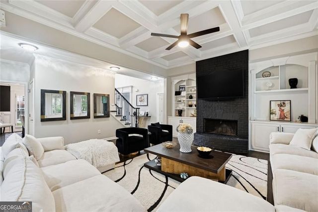 2420 Hopehaven Way, Hoschton, GA 30548