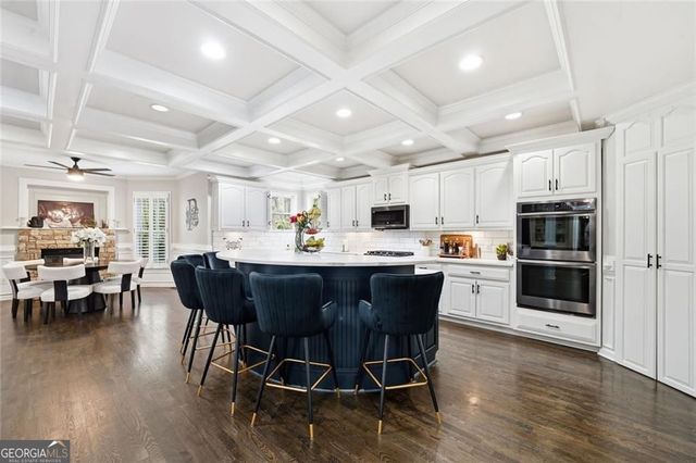 2420 Hopehaven Way, Hoschton, GA 30548