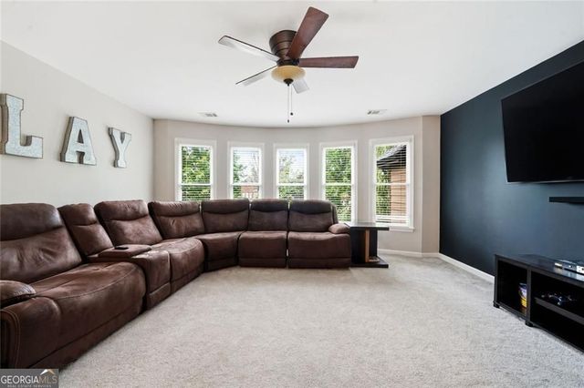 2420 Hopehaven Way, Hoschton, GA 30548