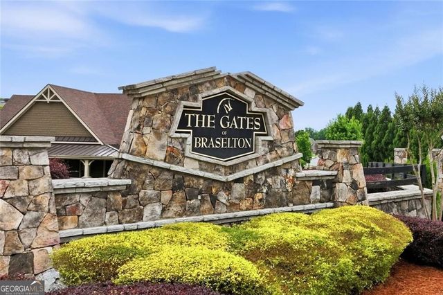 2420 Hopehaven Way, Hoschton, GA 30548