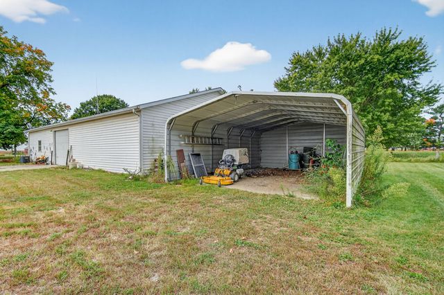 2089 270th Street, Winterset, IA 50273