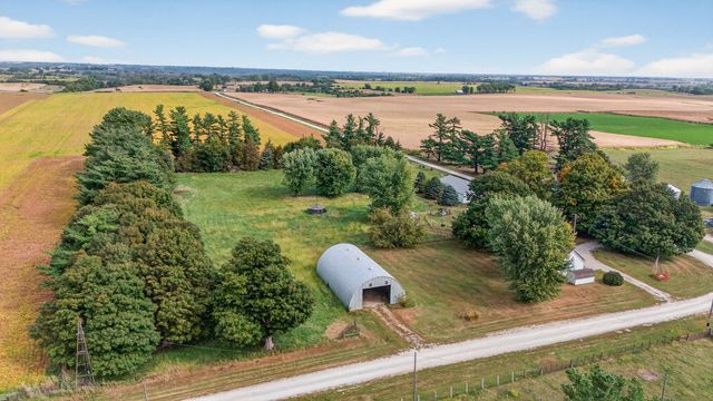 2089 270th Street, Winterset, IA 50273