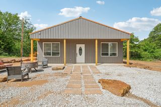 26685 Teal Circle, Henryetta, OK 74437