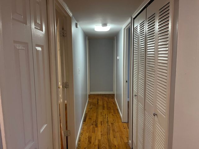 7 Metroview Court, Ann Arbor, MI 48108