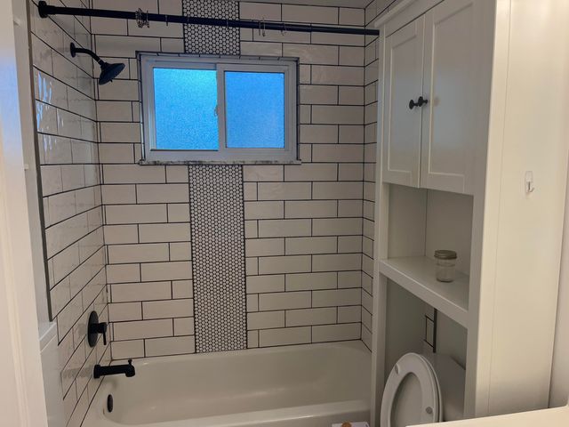 7 Metroview Court, Ann Arbor, MI 48108