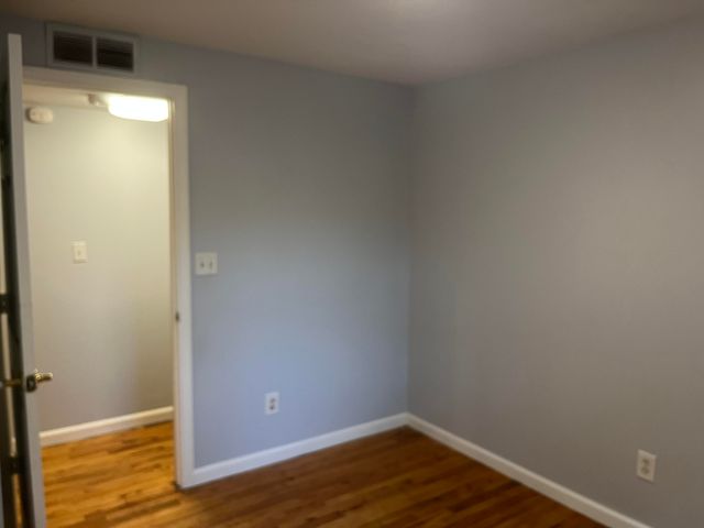 7 Metroview Court, Ann Arbor, MI 48108