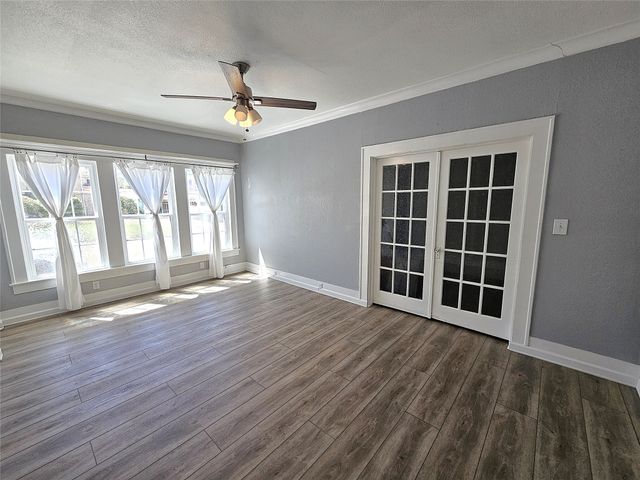 508 S Ross Avenue, Mexia, TX 76667