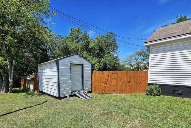 508 S Ross Avenue, Mexia, TX 76667