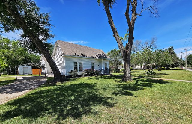 508 S Ross Avenue, Mexia, TX 76667