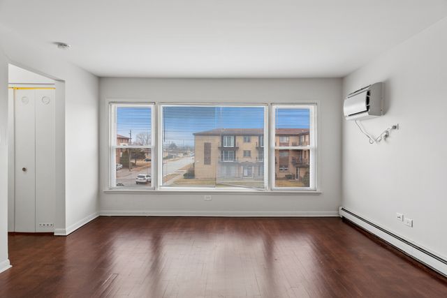 372 Yates Avenue, Calumet City, IL 60409