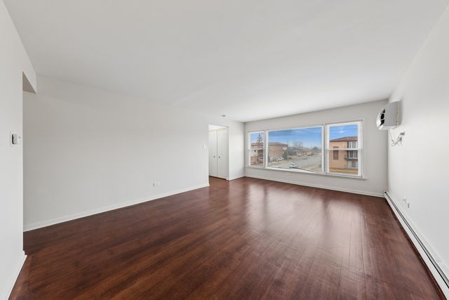 372 Yates Avenue, Calumet City, IL 60409