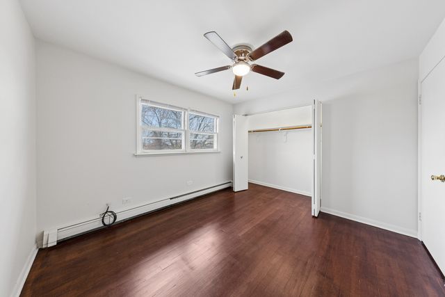 372 Yates Avenue, Calumet City, IL 60409