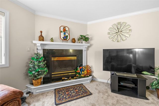 36 Manorfield, Murrysville, PA 15626