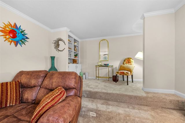 36 Manorfield, Murrysville, PA 15626