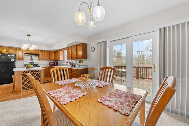 36 Manorfield, Murrysville, PA 15626