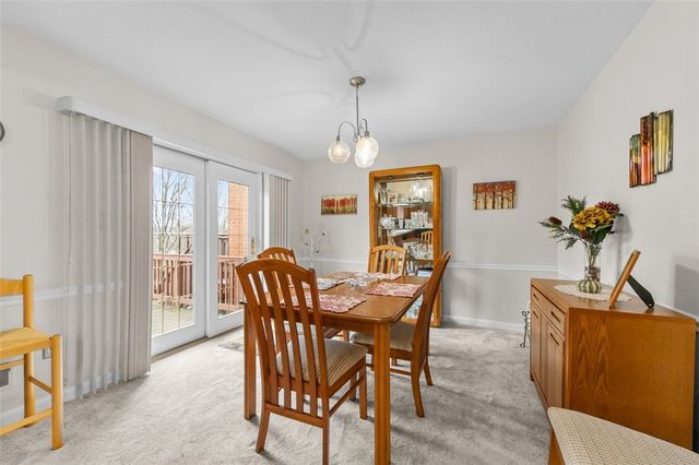 36 Manorfield, Murrysville, PA 15626