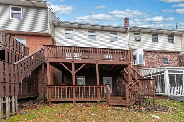 36 Manorfield, Murrysville, PA 15626