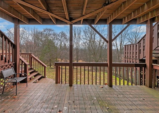 36 Manorfield, Murrysville, PA 15626