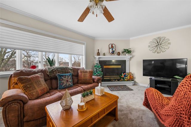 36 Manorfield, Murrysville, PA 15626