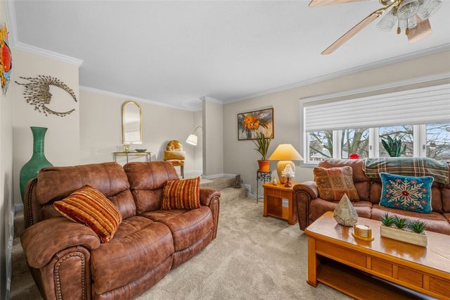 36 Manorfield, Murrysville, PA 15626