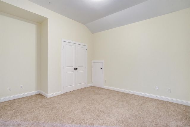 942 Brook Forest Lane, Euless, TX 76039
