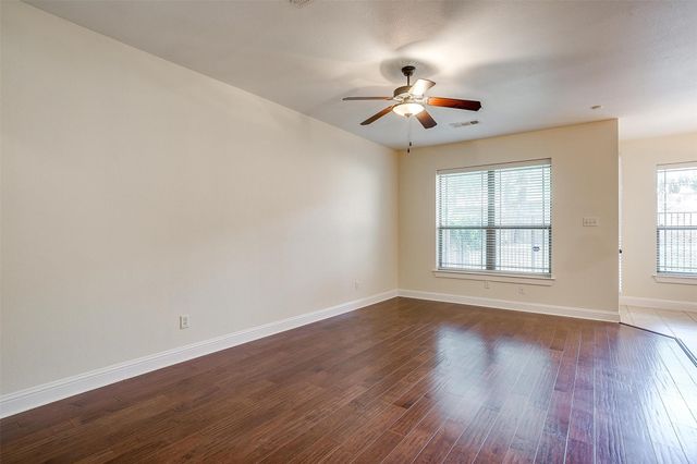 942 Brook Forest Lane, Euless, TX 76039
