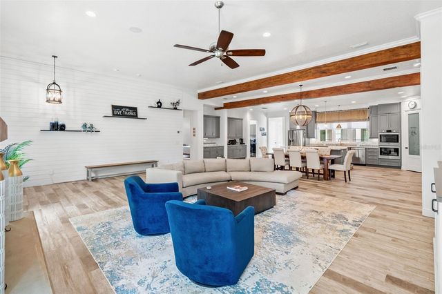 105 PINE STREET, Windermere, FL 34786