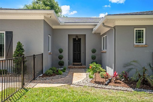 105 PINE STREET, Windermere, FL 34786