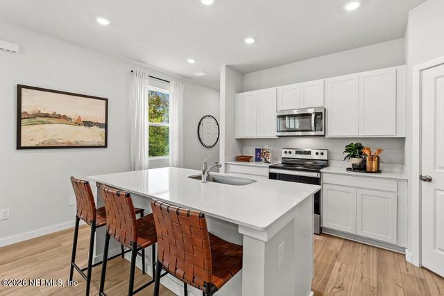 10737 WATERFIELD Road, Jacksonville, FL 32210