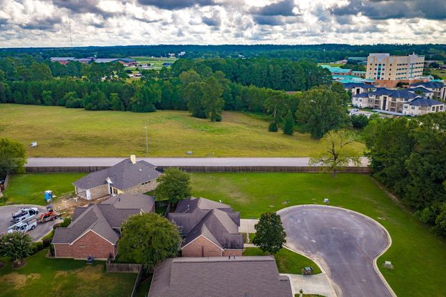 104 Sunset Court, Livingston, TX 77351
