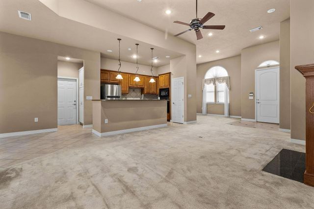 104 Sunset Court, Livingston, TX 77351