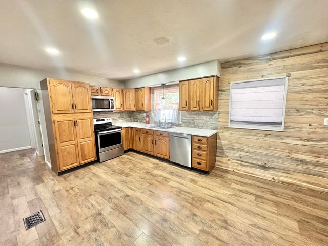 153 Township Road 362, South Point, OH 45680