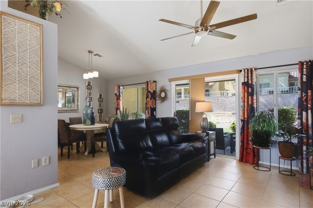 8929 Mountain Gate Drive, Las Vegas, NV 89134