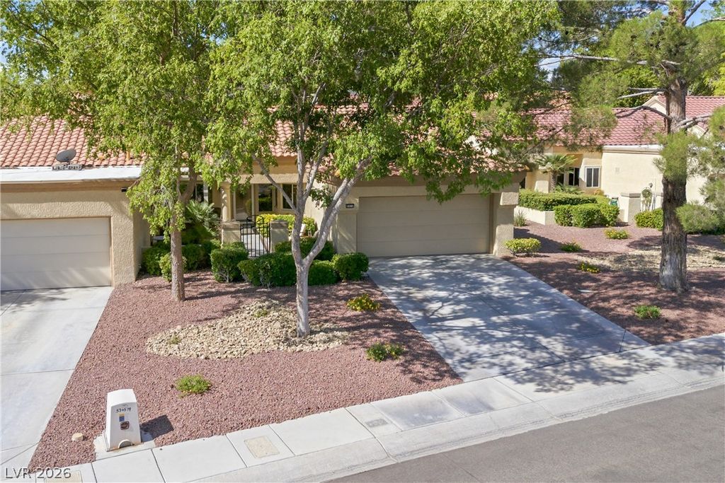 8929 Mountain Gate Drive, Las Vegas, NV 89134