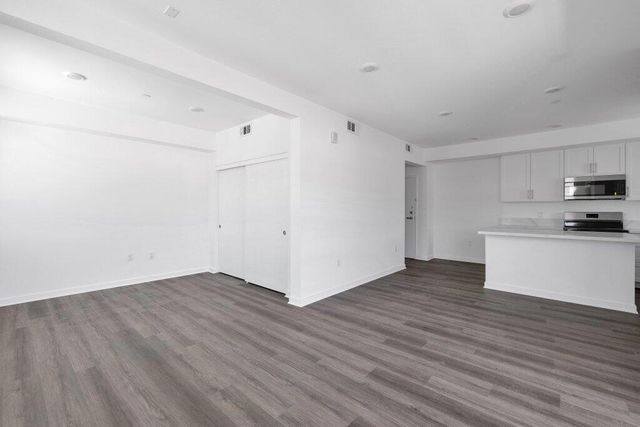68550 Grove Street 201, Cathedral City, CA 92234