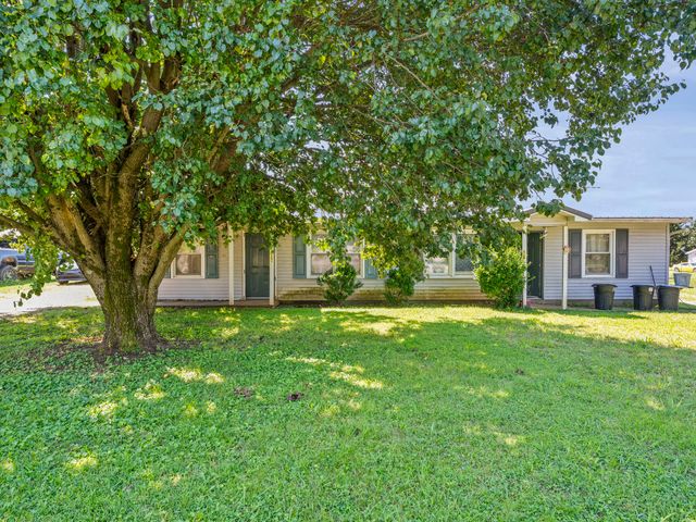 909 Cumberland St, Decherd, TN 37324