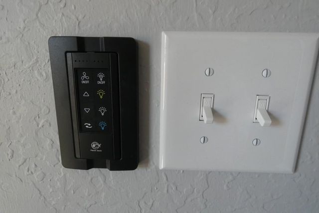 12568 Pinnacle Ln, Elgin, OK 73538