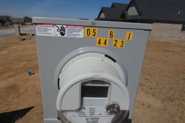 12568 Pinnacle Ln, Elgin, OK 73538