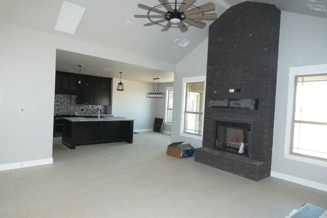 12568 Pinnacle Ln, Elgin, OK 73538