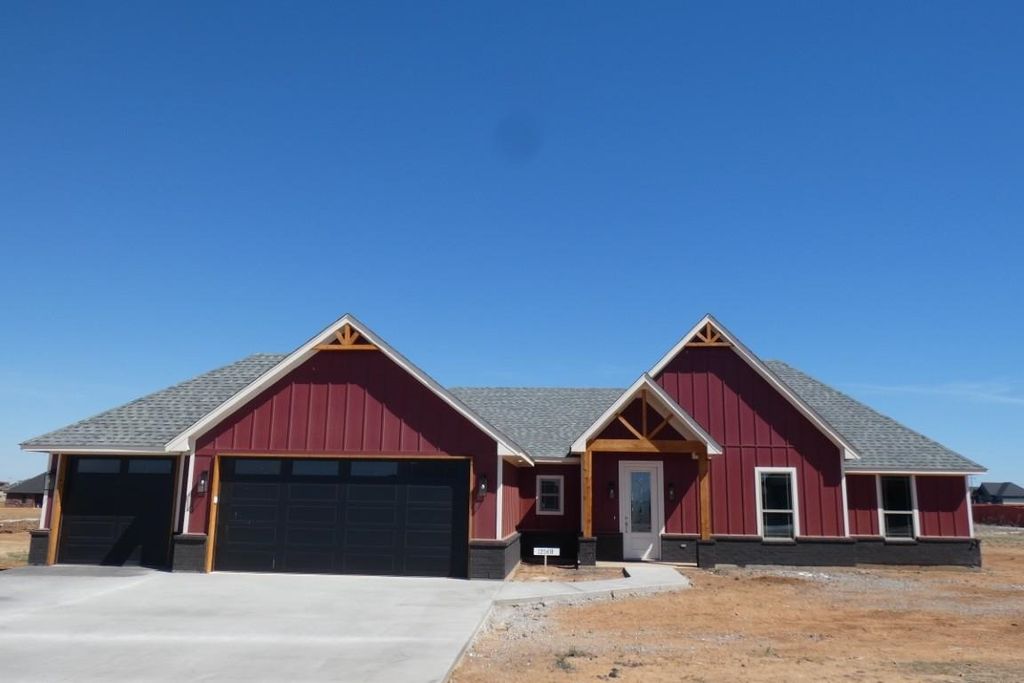 12568 Pinnacle Ln, Elgin, OK 73538