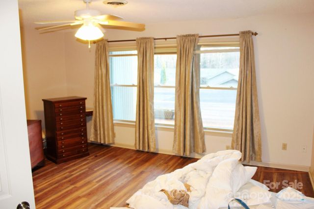 44 Jervey Road 4D, Tryon, NC 28782