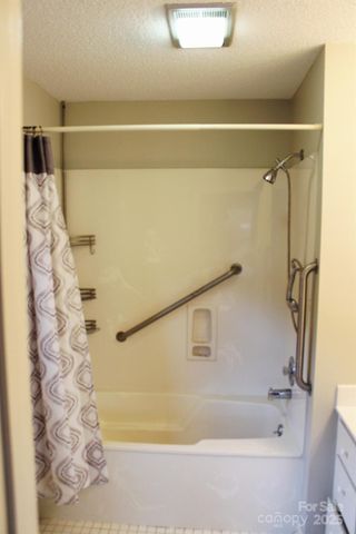 44 Jervey Road 4D, Tryon, NC 28782