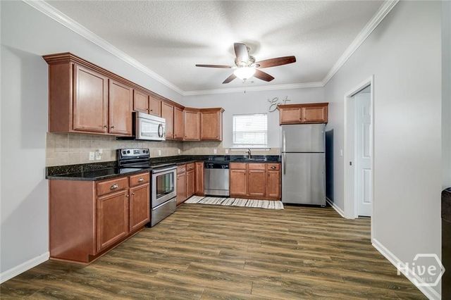 132 Peregrine Circle, Richmond Hill, GA 31324