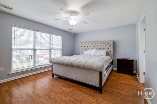 132 Peregrine Circle, Richmond Hill, GA 31324