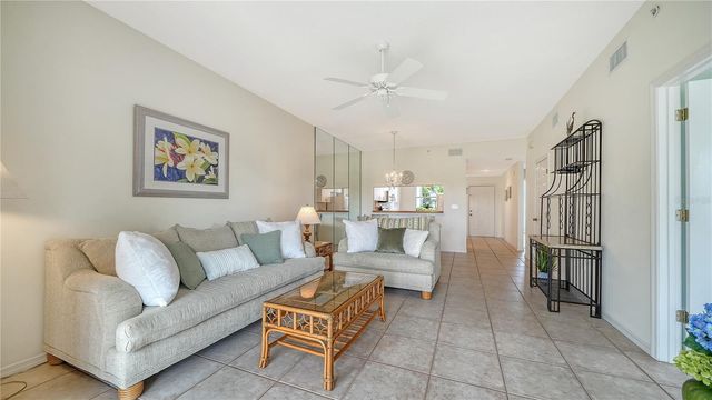 8755 OLDE HICKORY AVENUE 7101, Sarasota, FL 34238