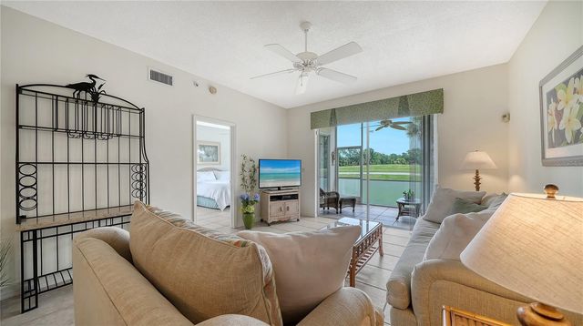 8755 OLDE HICKORY AVENUE 7101, Sarasota, FL 34238