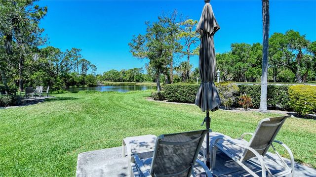 8755 OLDE HICKORY AVENUE 7101, Sarasota, FL 34238