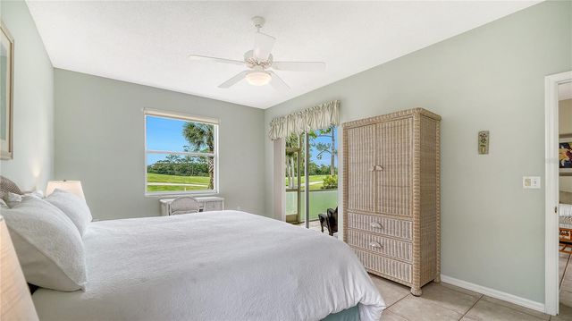 8755 OLDE HICKORY AVENUE 7101, Sarasota, FL 34238