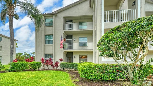 8755 OLDE HICKORY AVENUE 7101, Sarasota, FL 34238